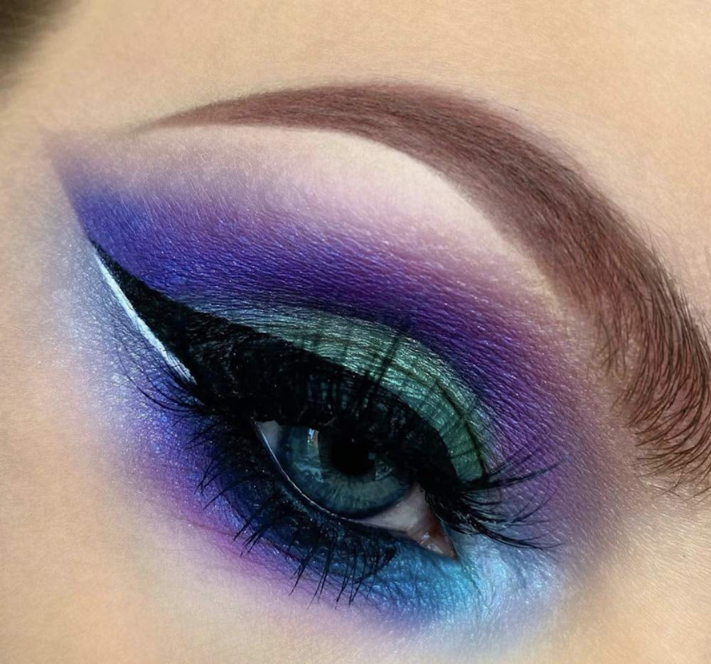 Eyeshadow, Silky- Smooth and Highly Pigmented, Longer-Lasting with No Creasing, 100% Vegan and Cruelty Free, Handmade in USA, 8 Grams Loose Mineral Powder (Peacock)